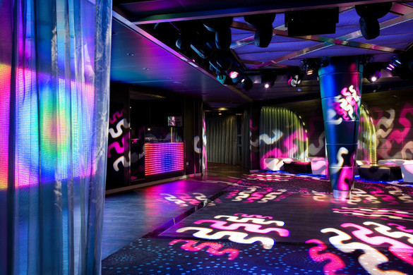 Holland America Line Signature Class NorthernLights.jpg